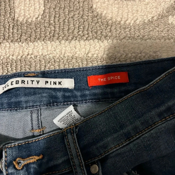 Celebrity pink jeans - Picture 4 of 4